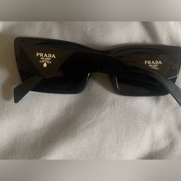 Prada Women's Sunglasses, PR 08YS - Picture 1 of 6